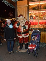Erynn  Kids  Santa and Mannheim Weinachtsmarkt2